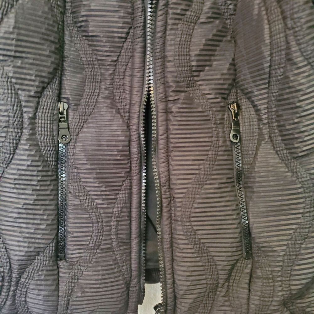 Jeff Gallano Quilted Jacket Blazer Full Zip Black Ruffles Pockets Size 3 Large - Picture 3 of 13